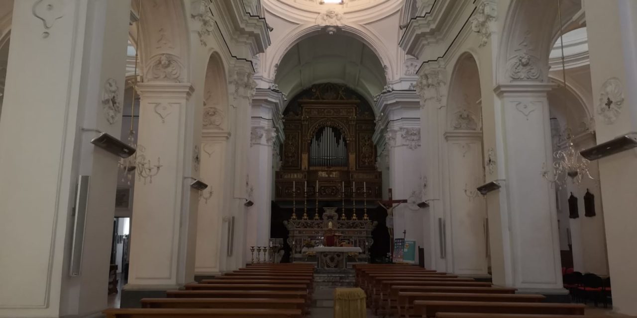 SANTA MESSA dall’ex Cattedrale di Santo Stefano in Capri Domenica 11 Novembre 2018