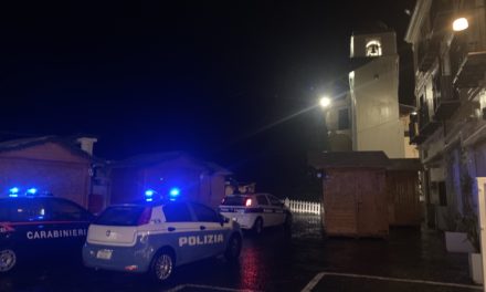 INCREDIBILE TEMPESTA IN PIAZZETTA